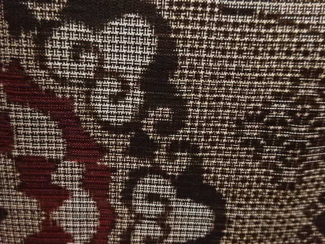 JAPANESE KIMONO / ANTIQUE KIMONO / SILK / DORO OSHIMA TSUMUGI / WOVEN FLORAL CREST